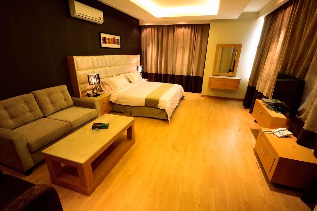 Meera Suites Эр-Рияд Экстерьер фото